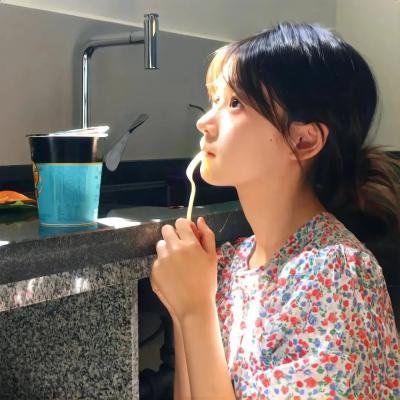 朋友与鳄鱼